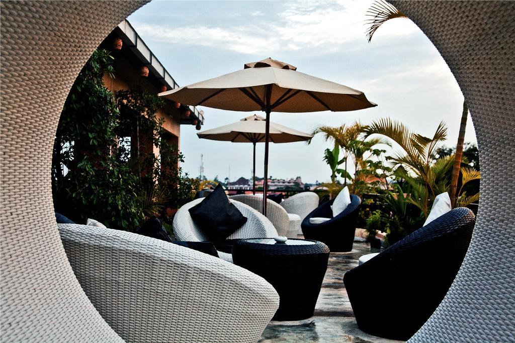 Jk Resident Hotel Siem Reap Eksteriør billede
